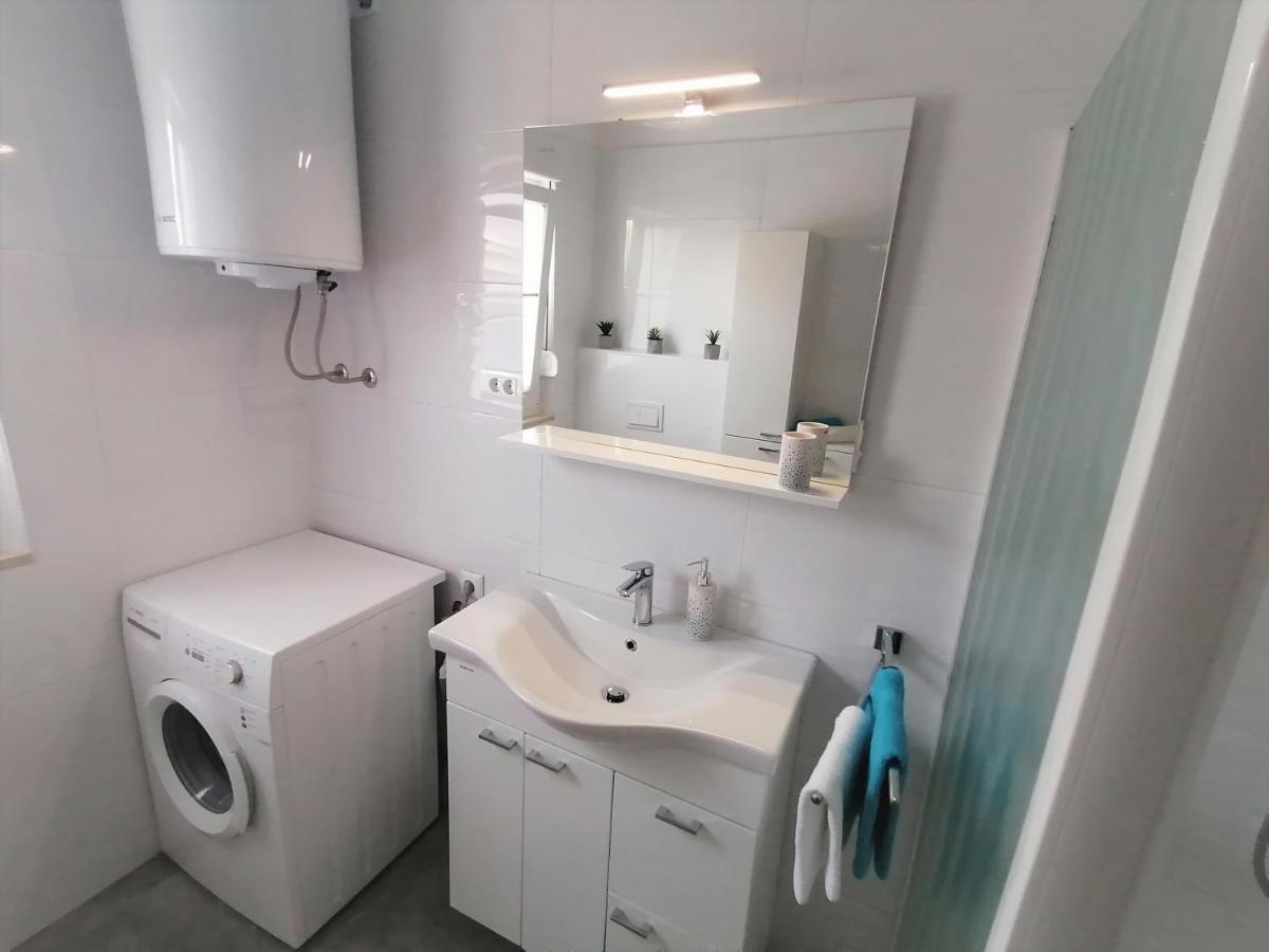 Apartman Zizula Kaštela Exterior foto